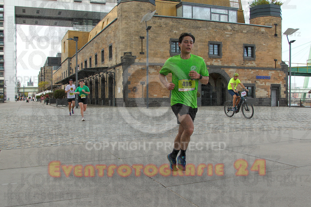 250920_1517_EV4_8365 | Sportfotografie im Rhein-Sieg Kreis, Köln, Bonn, NRW, Rheinland Pfalz, Hessen, etc. Unser Tätigkeitsfeld umfasst den Laufsport vom Volkslauf über den Marathon, Duathlon, Triathon bis zum Ultralauf wie Kölnpfad Ultra oder Schindertrail.