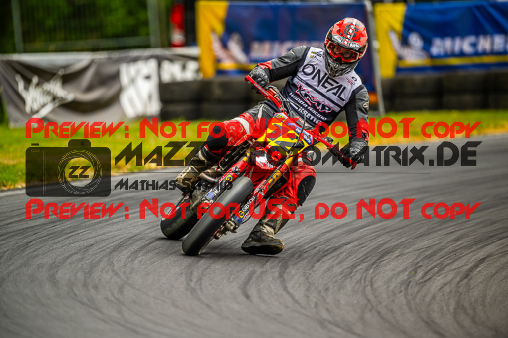 MaZZes_FotoMatrix_230701_1621 | S1