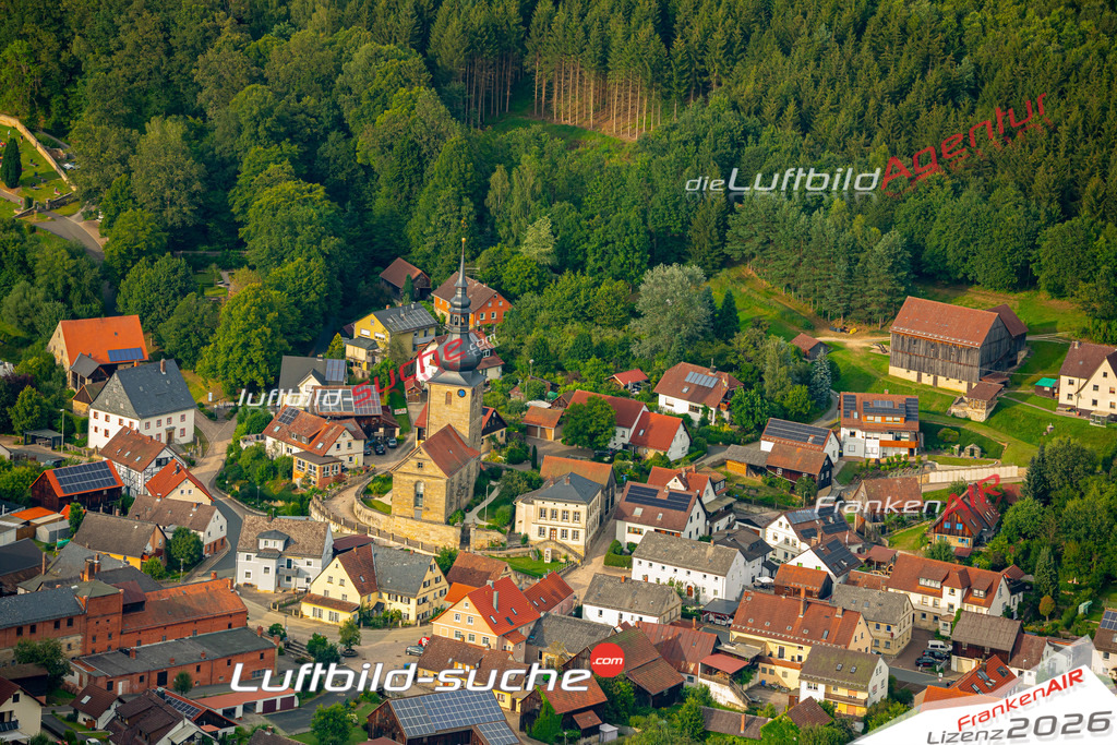 Das Luftbild zeigt : Obernsees Mistelgau - Die Luftaufnahme wurde 2024 vom UL-Flugzeug aus erstellt ( keine Drohne ) - Hochauflösende Luftaufnahme - Für grossformatige Ausdrucke geeignet. Die Geschenkidee !Mit Lizenz und Bildrechte bestellbar