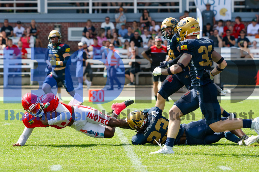 GFL: Potsdam Royals vs. Dresden Monarchs{date} -  | {headline}(Foto: Thomas Sobotzki / BOND) - Realisiert mit Pictrs.com