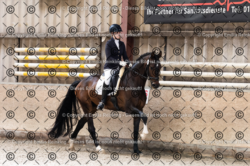 CL5A1522 | Emilia Reinking Fotografie - Realisiert mit Pictrs.com