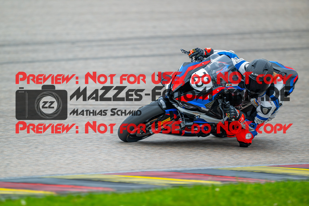 MaZZes_FotoMatrix_240504_6007705_3604 | STK1000