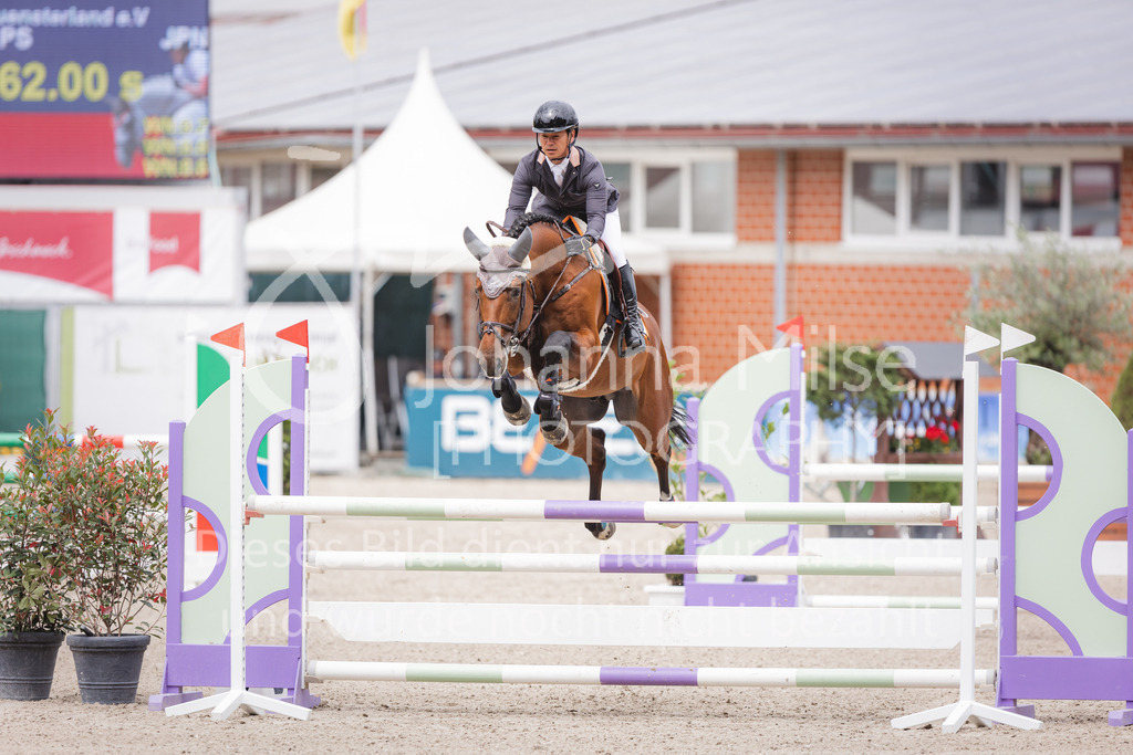 220614_Mühlen_SprPfL-511 | Late Entry Mühlen
Springpferdeprüfung Kl.L 4-7j. gl. Einlaufprüfung für 5j.Pferde
14.06.2022