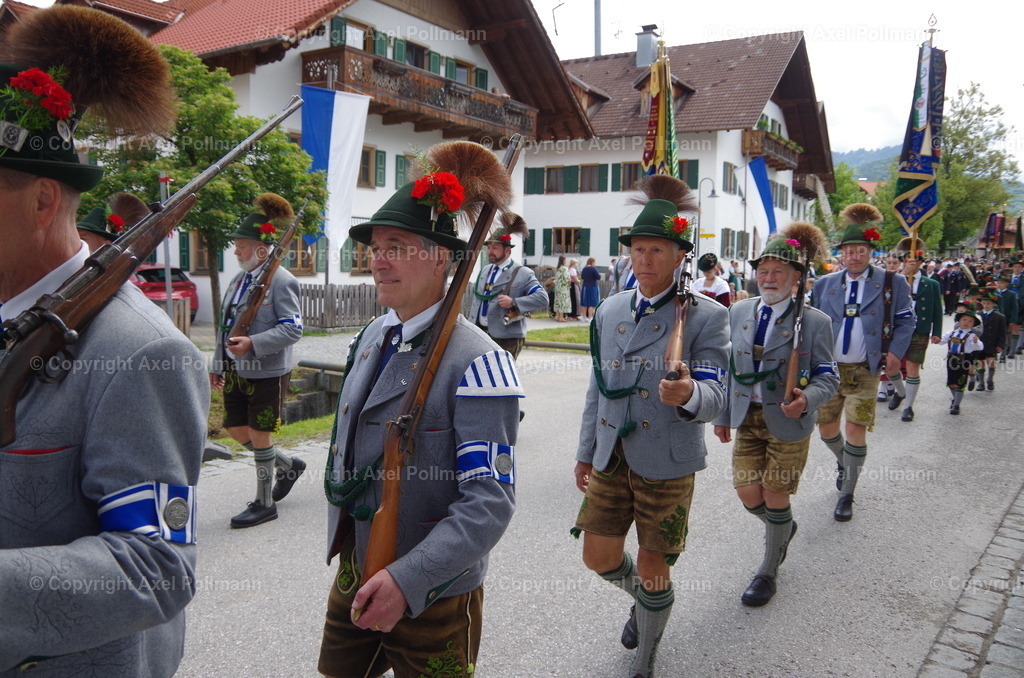 IMGP6532 | fotografiert von Axel PollmannLeonhardi Wallfahrt Benediktbeuern und Murnau, Fronleichnam, Fasching, Landschaft im Loisachtal und Benediktbeuern  - Realisiert mit Pictrs.com