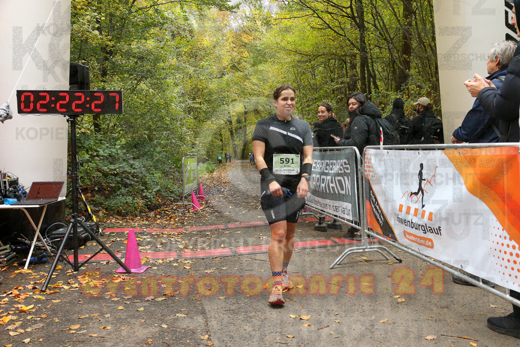 251026_1224_EX1_0299 | Sportfotografie im Rhein-Sieg Kreis, Köln, Bonn, NRW, Rheinland Pfalz, Hessen, etc. Unser Tätigkeitsfeld umfasst den Laufsport vom Volkslauf über den Marathon, Duathlon, Triathon bis zum Ultralauf wie Kölnpfad Ultra oder Schindertrail.