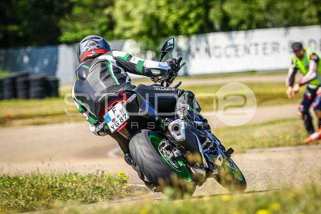 0337-260509DCB-016_337 | Deine Full-Service-Agentur für ✔️Videoproduktionen und ✔️Motorsportfotografie Jetzt Angebot anfragen!