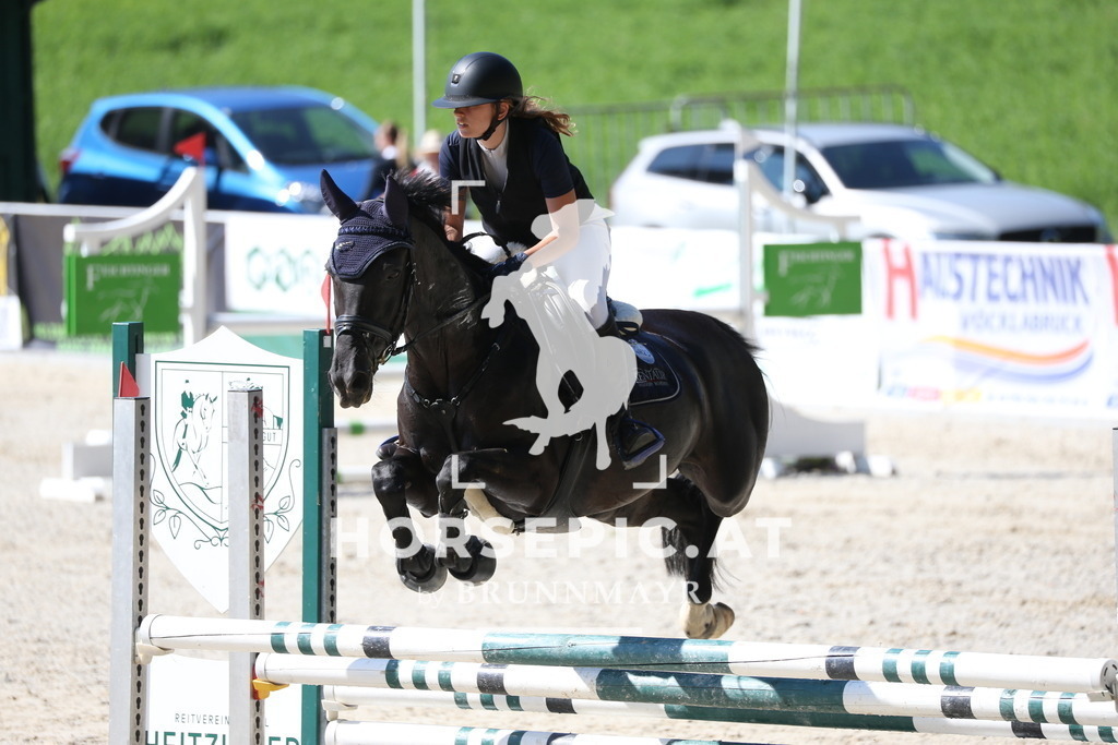 PP016722 | Willkommen bei Brunnmayr - Design & Fotografie – Ihrem Spezialisten für Reitturniere und Pferdeveranstaltungen in Oberösterreich, Salzburg und Bayern! Seit über 17 Jahren sind wir leidenschaftlich dabei.