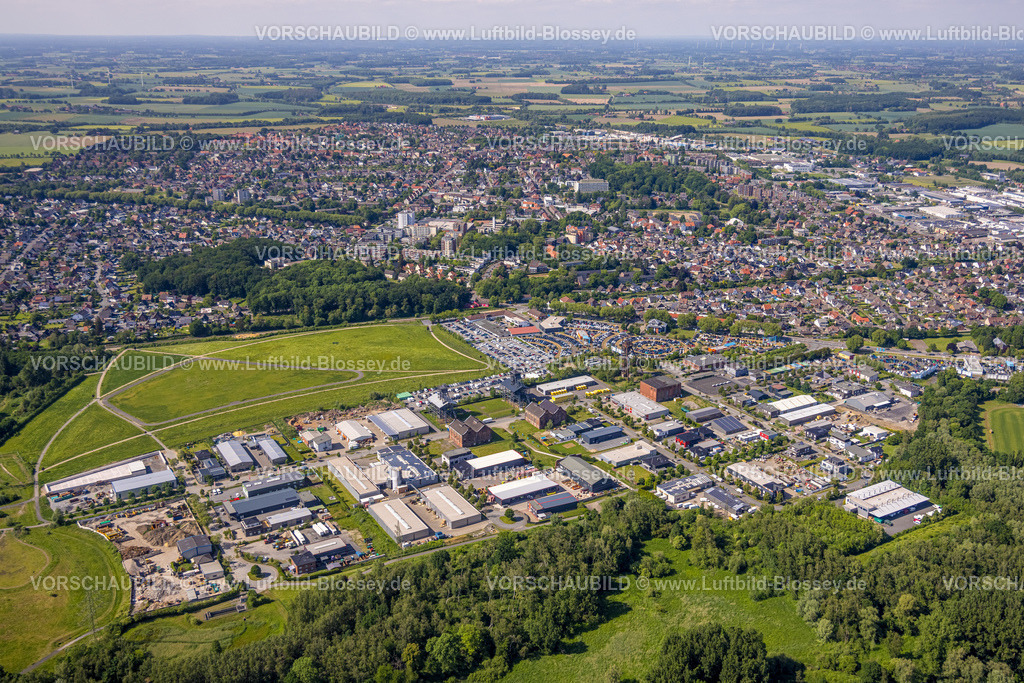Hamm220504945 | Luftbild, Gewerbegebiet An den Fördertürmen, Zeche Radbod Schacht 1+2, Potthoff Autohaus, Ortsansicht Bockum-Hövel, Hamm, Ruhrgebiet, Nordrhein-Westfalen, Deutschland