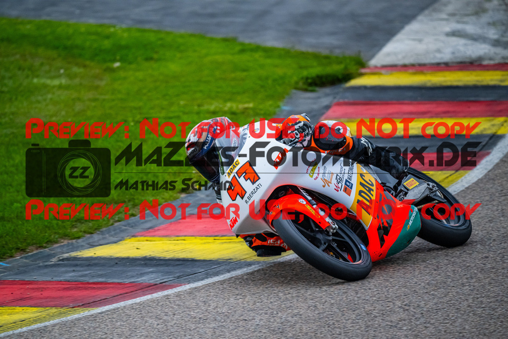 MaZZes_FotoMatrix_240503_6007705_1138 | KTM