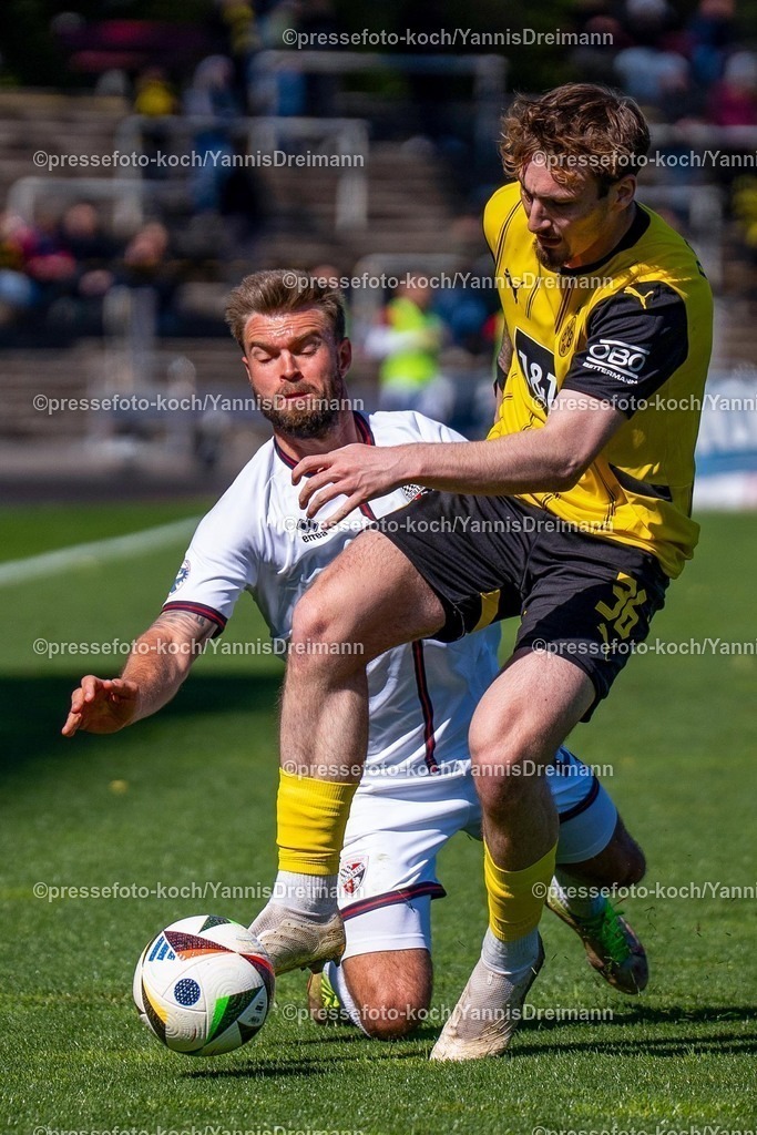xydr06042501045 | 06.04.2025, xydrx, Fußball, Borussia Dortmund II - FC Ingolstadt 04, 3.Liga, Stadion Rote Erde, Saison 2024 2025: Yannick Deichmann (FC Ingolstadt #20) im Zweikampf gegen Tony Reitz (Borussia Dortmund II #36)  DFB regulations prohibit any use of photographs as image sequences and or quasi-video.