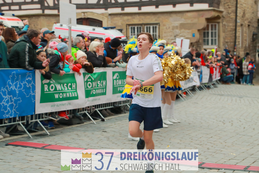 Roewisch Wohnbau Cup 5000m | 3 Koenigslauf 2023 - Realisiert mit Pictrs.com