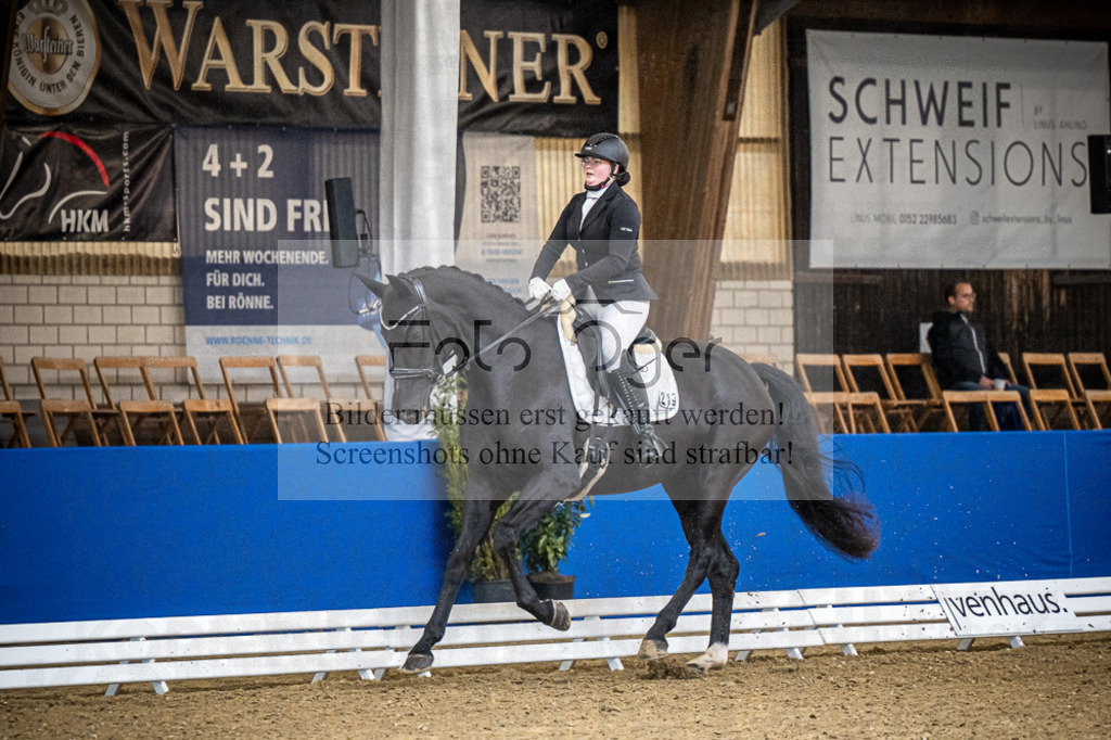 DOS_2487 | Entdecke hochwertige Reitturnierfotos von Foto Oger. Professionell, emotional und authentisch – jetzt Lieblingsmomente im Shop bestellen.Deutschlandweite Turnierfotografie. - Realisiert mit Pictrs.com