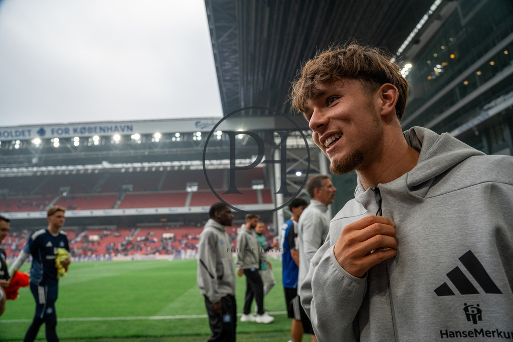 FC Kopenhagen - Hamburger Sport Verein 12.07.2025 | Gänsehaut-Atmosphäre im Parken  - Realisiert mit Pictrs.com