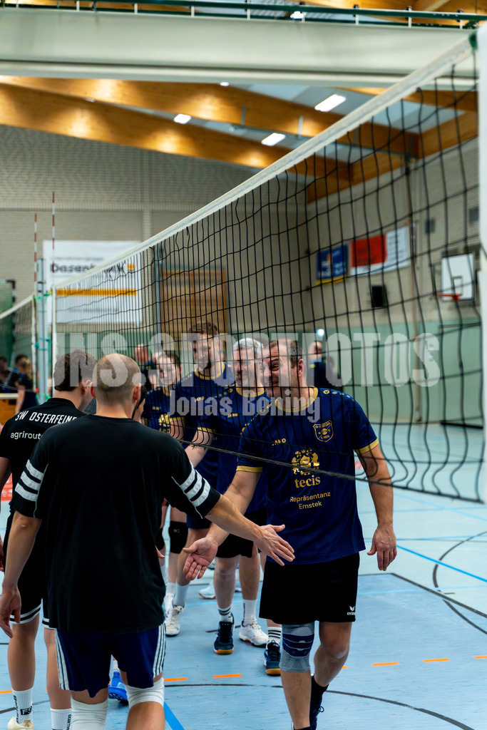 SGH 10.12.2025 Halle West Volleyball-25 | jns.sportfotos - Realisiert mit Pictrs.com