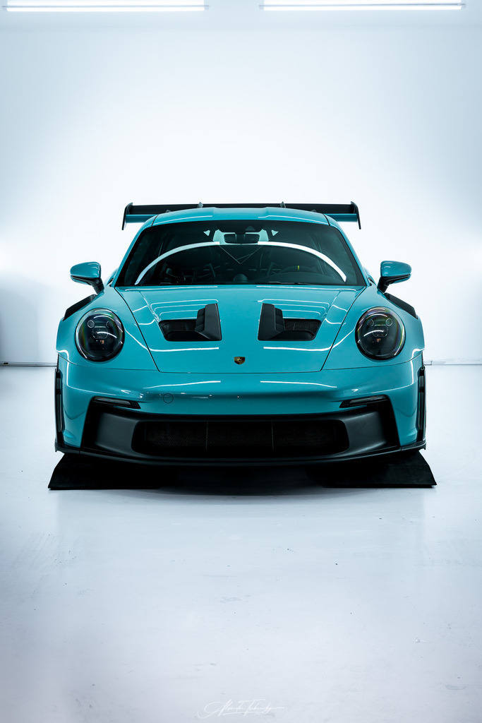 R6AT1209 _Alexander Tschuncky | Entdecken Sie die faszinierende Welt von Alexander Tschuncky Arts: Kreative Fotografie, atemberaubende Automobilkunst und hochwertiger Bilderdruck. Lassen Sie sich inspirieren! - Realisiert mit Pictrs.com