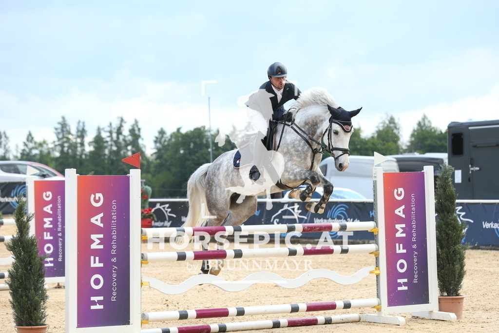 DL2Q1455 | Willkommen bei Brunnmayr - Design & Fotografie – Ihrem Spezialisten für Reitturniere und Pferdeveranstaltungen in Oberösterreich, Salzburg und Bayern! Seit über 17 Jahren sind wir leidenschaftlich dabei.