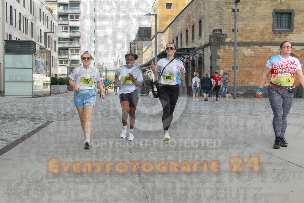 250920_1346_EV4_6640 | Sportfotografie im Rhein-Sieg Kreis, Köln, Bonn, NRW, Rheinland Pfalz, Hessen, etc. Unser Tätigkeitsfeld umfasst den Laufsport vom Volkslauf über den Marathon, Duathlon, Triathon bis zum Ultralauf wie Kölnpfad Ultra oder Schindertrail.