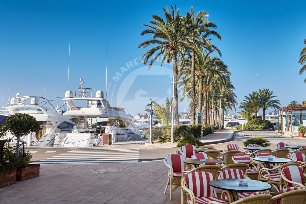 Impressionen  | Bildmaterial (Nutzungsbedingung laut Fotolieferschein)

Sämtliche Bilder dieser Serie entstanden im Auftrag der Domus Vivendi Group. Die Fotos stehen autorisierten Personen zur Verfügung. Bedingung ist die Nennung des Copyrights: Foto Marco Richter oder www.mallorco.com

für unterlassene, unvollständig, falsch platzierte oder nicht zuordnungsfähige Urhebervermerke ist für jeden Einzelfall eine Vertragsstrafe in Höhe des fünffachen Nutzungshonorars zu zahlen, vorbehaltlich weitergehender Schadensersatzansprüche.!!!Ebenso ist der Weiterverkauf des Bildmaterials an Dritte ohne ausdrückliche Genehmigung von Marco Richter (Mallorco Photography) untersagt. Diese Regelung gilt auch bei jeglicher unberechtigt (ohne Zustimmung durch den Fotograf Marco Richter (Mallorco Photography) erfolgten Nutzung, Verwendung, Wiedergabe oder Weitergabe des Bildmaterials.