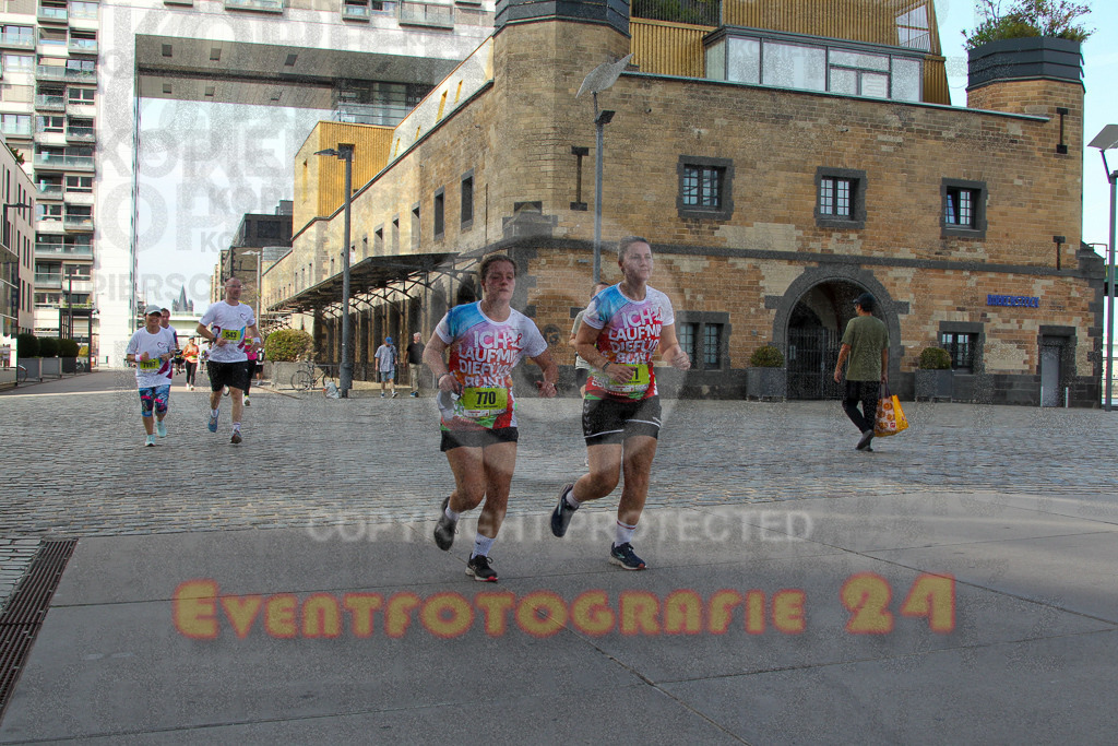 250920_1500_EV4_7863 | Sportfotografie im Rhein-Sieg Kreis, Köln, Bonn, NRW, Rheinland Pfalz, Hessen, etc. Unser Tätigkeitsfeld umfasst den Laufsport vom Volkslauf über den Marathon, Duathlon, Triathon bis zum Ultralauf wie Kölnpfad Ultra oder Schindertrail.
