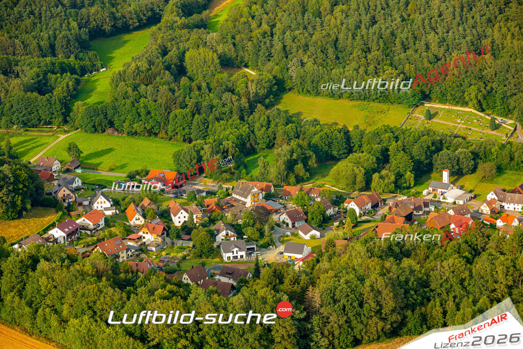 Das Luftbild zeigt : Obernsees Mistelgau - Die Luftaufnahme wurde 2024 vom UL-Flugzeug aus erstellt ( keine Drohne ) - Hochauflösende Luftaufnahme - Für grossformatige Ausdrucke geeignet. Die Geschenkidee !Mit Lizenz und Bildrechte bestellbar