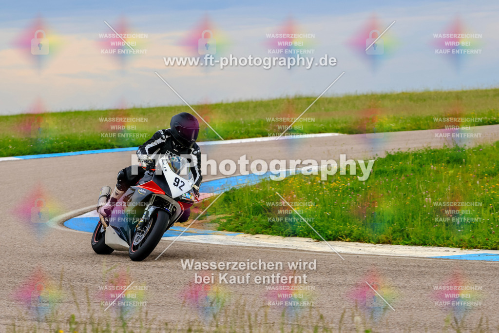 MotoTeam-1644 | Hier findet Ihr Bilder von Touristenfahrten auf der Nürburgring Nordschleife oder von anderen Veranstaltungen die ich besucht habe. Viel Spass beim Durch Schauen 