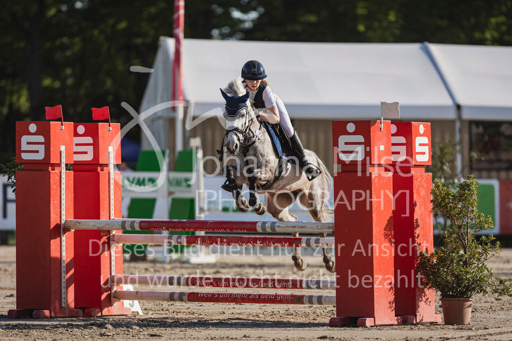 250501_MünsterHandorf_PonyTrophy-281 | Deine schönsten Turniermomente als professionelle Fotos! Entdecke hochwertige Pferdesport-Fotografie im Online-Shop. Jetzt Fotos finden & bestellen!