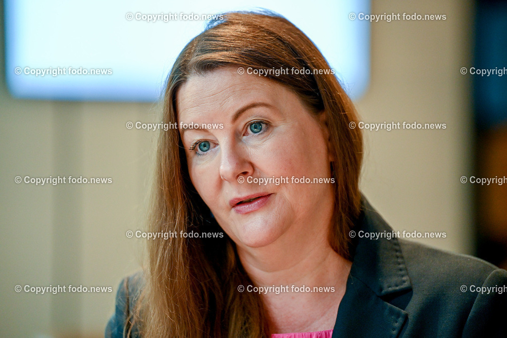 Karin Doppelbauer (Neos_ NAbg.)_ 19.08.2024-35 | 19.08.2024, Linz, AUT, Karin Doppelbauer, im Bild Karin Doppelbauer (Neos, NAbg.)