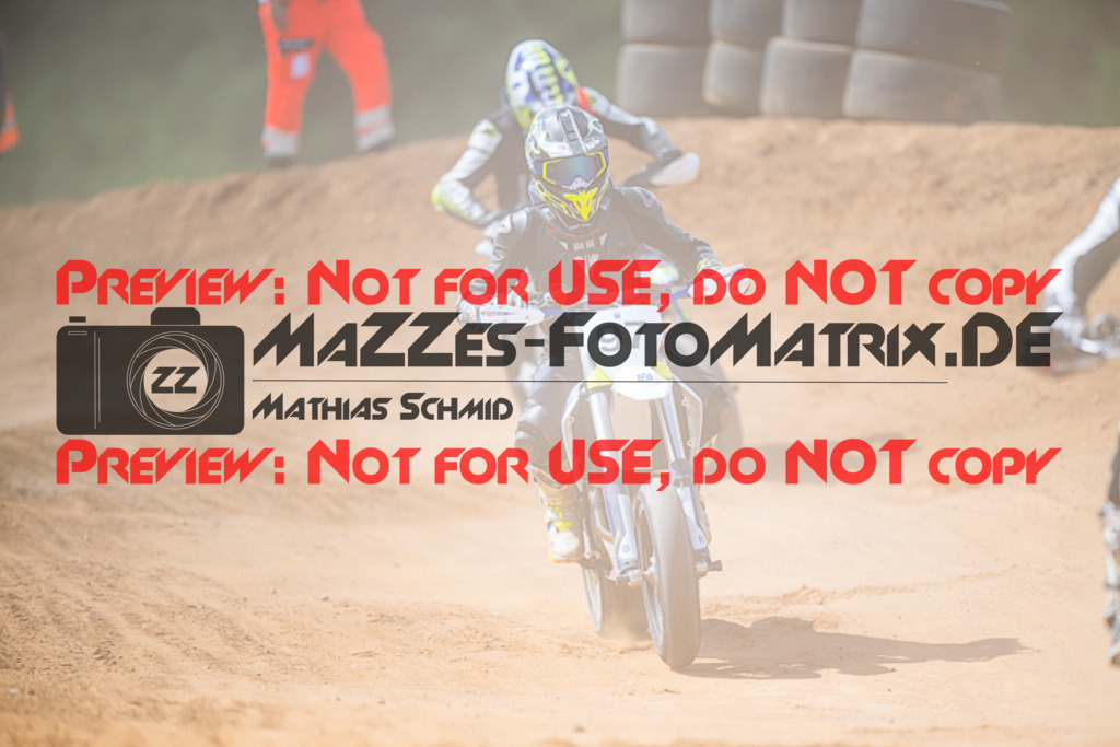 MaZZes_FotoMatrix_220529_6179 | Fotograf Mathias Schmid
Sportfotograf,
Eventfotograf,
Hochzeitsfotograf,
Portraitfotograf