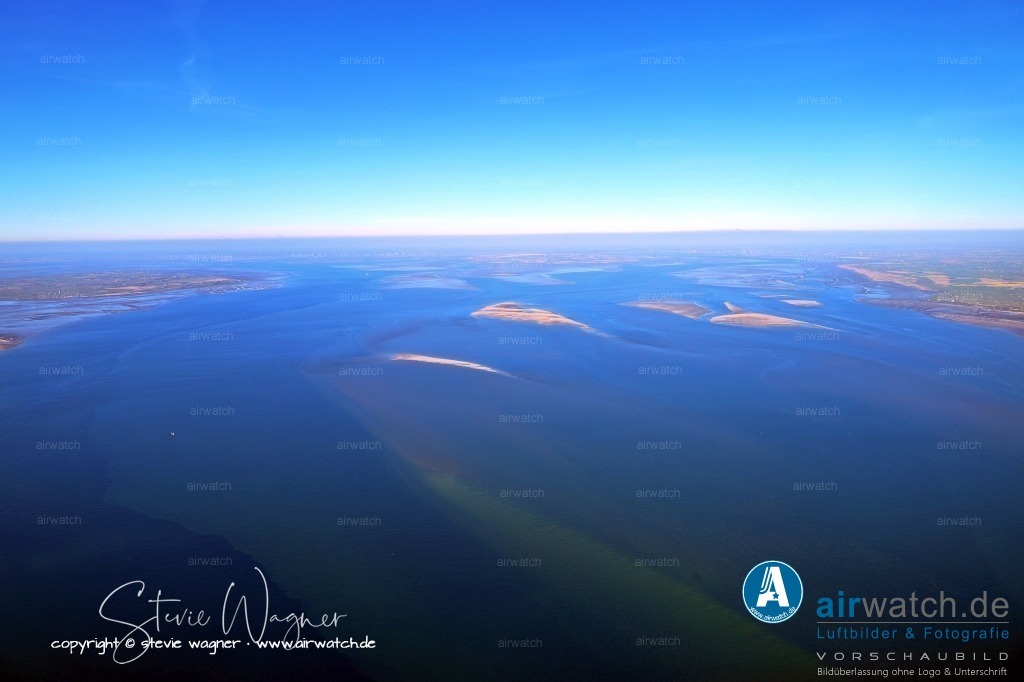 Luftbilder Sandbänke Norderoogsand, Japsand, Süderoogsand | Die Besonderheit der Insel wurde bereits von Theodor Storm hervorgehoben. Aufgrund ihres Schutzstatus sind Besuche stark eingeschränkt, um die Natur und Tierwelt nicht zu stören.