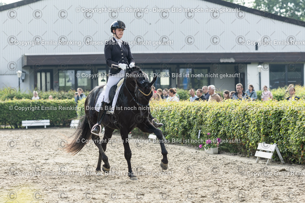 CL5A3878 | Emilia Reinking Fotografie - Realisiert mit Pictrs.com