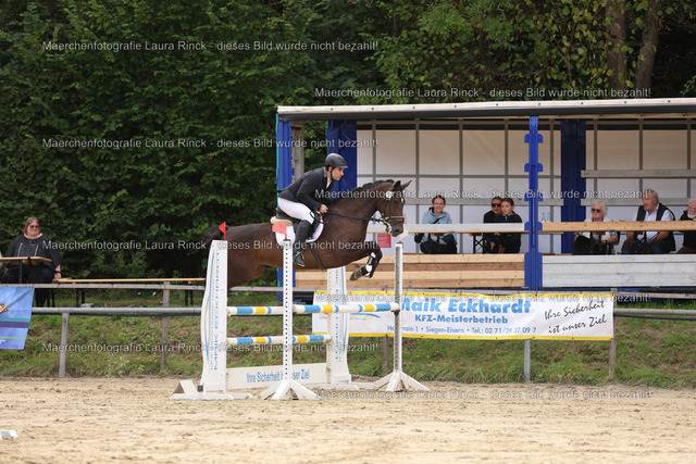 HG9A0443 | laurarinckfotografie - Realisiert mit Pictrs.com