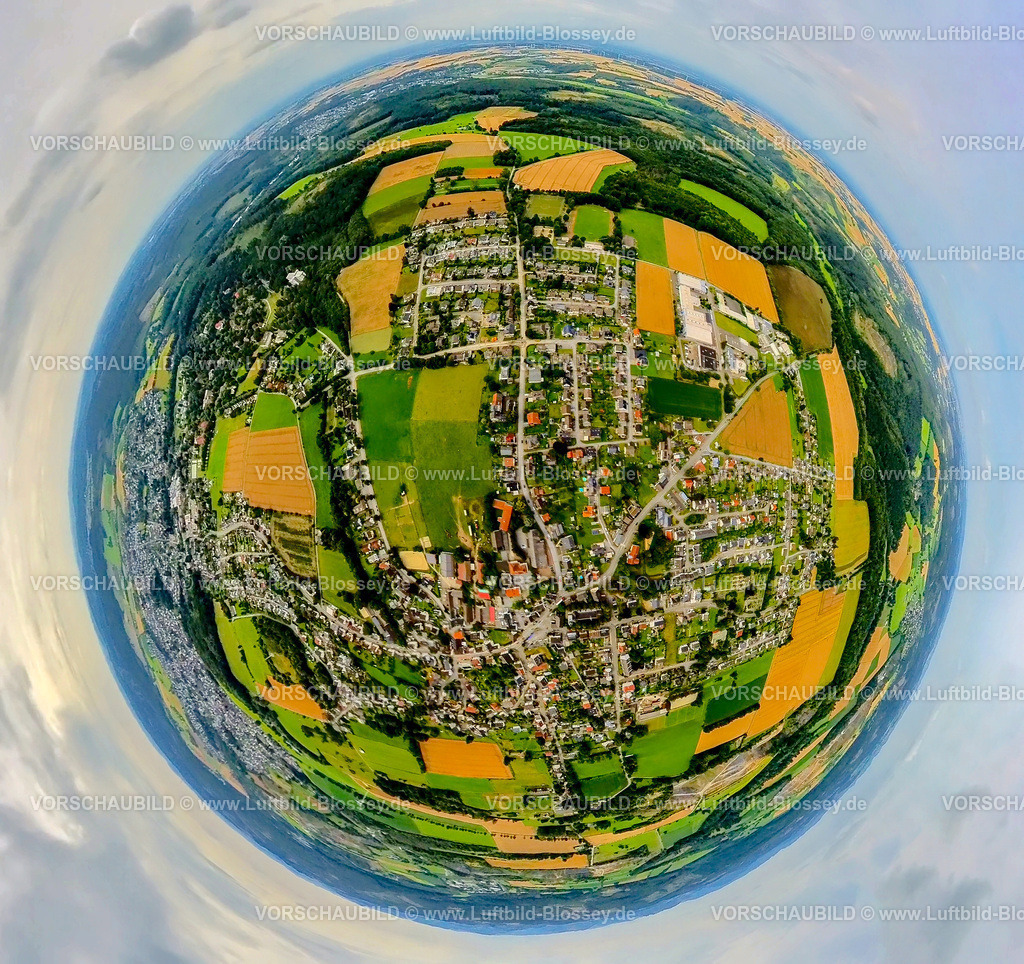 Warstein240790078Suttrop | Luftbild, Wohngebiet Ortsansicht Ortsteil Suttrop, umgeben von grünen Wiesen und Feldern, Erdkugel, Fisheye Aufnahme, Fischaugen Aufnahme, 360 Grad Aufnahme, tiny world, little planet, fisheye Bild, Suttrop, Warstein, Soester Börde, Nordrhein-Westfalen, Deutschland