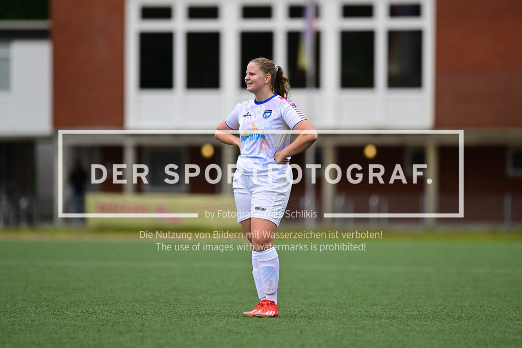 Fußball I Frauen I Saison 2025-2026 I Testspiel I TuRa Harksheide - TuRa Meldorf I 21987 | Der Sportfotograf. - Realisiert mit Pictrs.com
