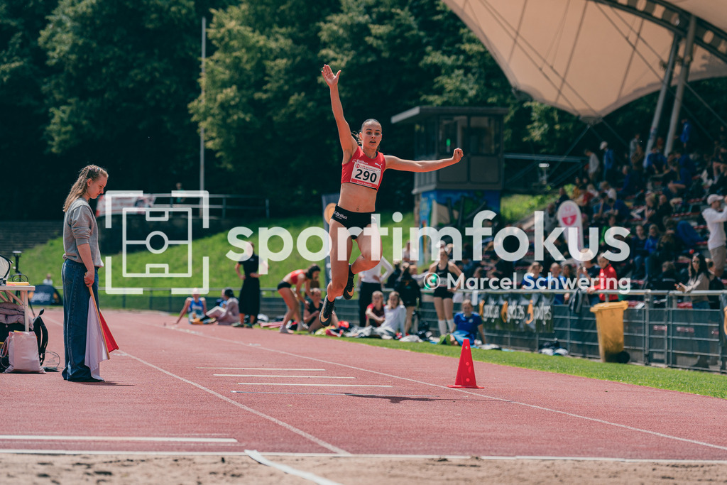 FLVW-Meisterschaften 2026 | Impressionen und Wettkampfszenen der FLVW-Meisterschaften 2026 mit Athletinnen und Athleten verschiedener Vereine und Altersklassen in unterschiedlichen Disziplinen der Leichtathletik. - Realisiert mit Pictrs.com