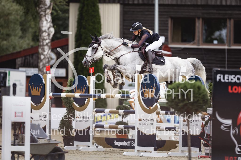 230824_Delbrueck_AmateurM2-206 | Deine schönsten Turniermomente als professionelle Fotos! Entdecke hochwertige Pferdesport-Fotografie im Online-Shop. Jetzt Fotos finden & bestellen!