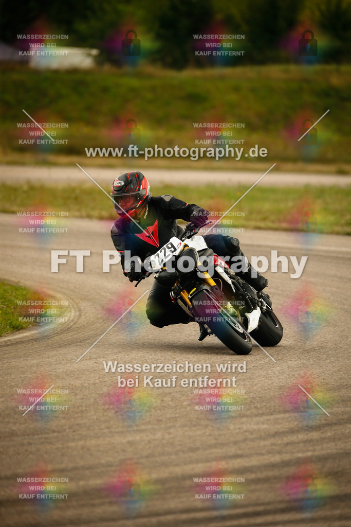 _MOT8035 | Hier findet Ihr Bilder von Touristenfahrten auf der Nürburgring Nordschleife oder von anderen Veranstaltungen die ich besucht habe. Viel Spass beim Durch Schauen 