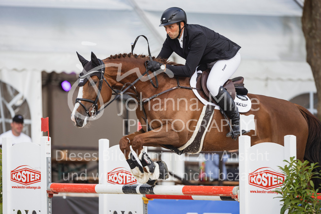 250711_BHO_2Ph-M2-2-854 | Deine schönsten Turniermomente als professionelle Fotos! Entdecke hochwertige Pferdesport-Fotografie im Online-Shop. Jetzt Fotos finden & bestellen!