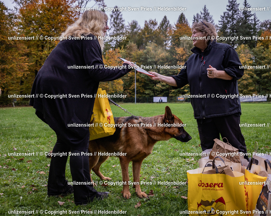 Sven Pries | 2024-10-19 - Hunderennen Ober-Grombach - Realisiert mit Pictrs.com