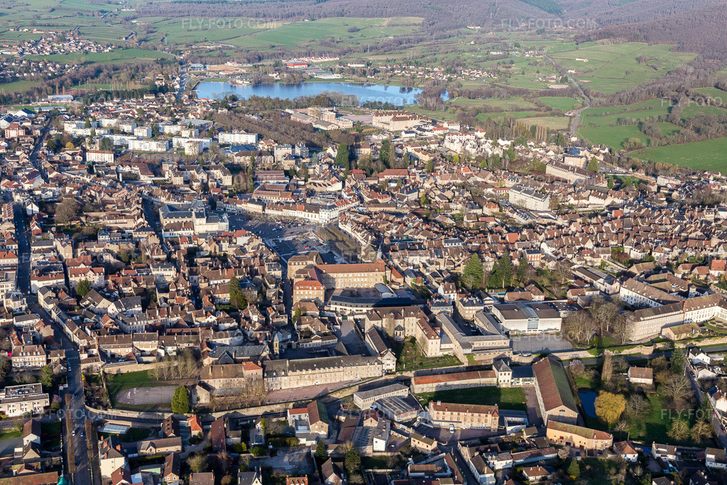 Aerial view: (Burgundy) in Autun in the state Saone et Loire, France. – Photo: IMG_105482.jpg taken on 04/01/2018 by Werner Riehm/FLY-FOTO.com – Resolution of the original: 5472 x 3648 px
