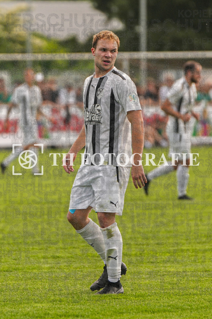 GER, FC Zell - FC Wittlingen, Fussball, Rothaus Bezirkpokal, Finale, Saison 2024/2025, 29.05.2025 | GER, FC Zell - FC Wittlingen, Fussball, Rothaus Bezirkpokal, Finale, Saison 2024/2025, 29.05.2025Foto: TH Fotografie/Alessio Bosco