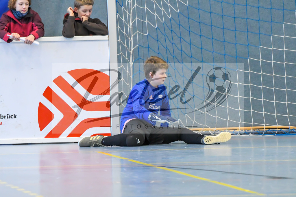20200118_U12VGH_0068 | Fußball, D-Jugend:   beim VGH U12-Cup am 18.01.2020 in der Waldsporthalle Schledehausen in Schledehausen, Deutschland.(Foto von Nico Paetzel) - Realisiert mit Pictrs.com