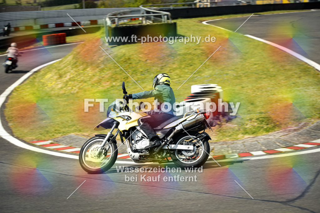 OBK_Mai_Martina_Markus-10819 | Hier findet Ihr Bilder von Touristenfahrten auf der Nürburgring Nordschleife oder von anderen Veranstaltungen die ich besucht habe. Viel Spass beim Durch Schauen 