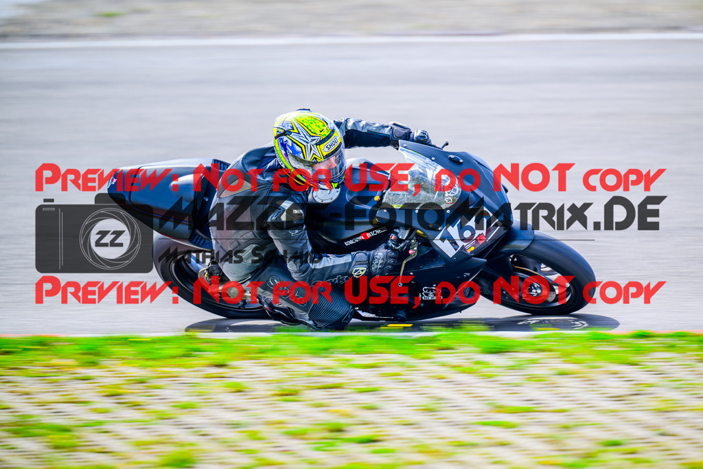 MaZZes_FotoMatrix_240911_6007705_6662 | ROT