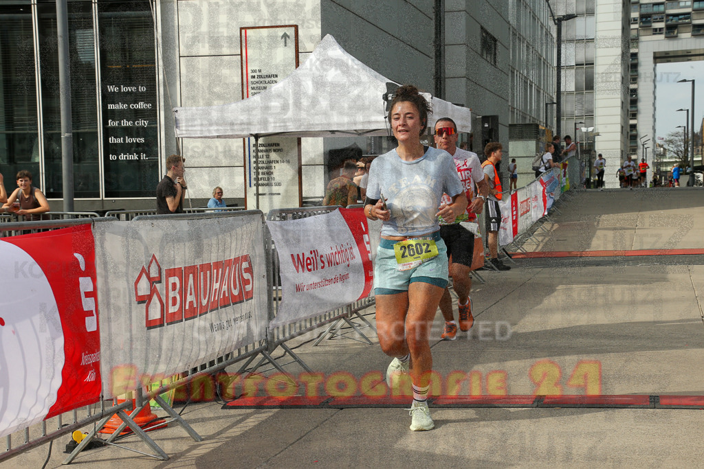 250920_1522_EX1_9145 | Sportfotografie im Rhein-Sieg Kreis, Köln, Bonn, NRW, Rheinland Pfalz, Hessen, etc. Unser Tätigkeitsfeld umfasst den Laufsport vom Volkslauf über den Marathon, Duathlon, Triathon bis zum Ultralauf wie Kölnpfad Ultra oder Schindertrail.