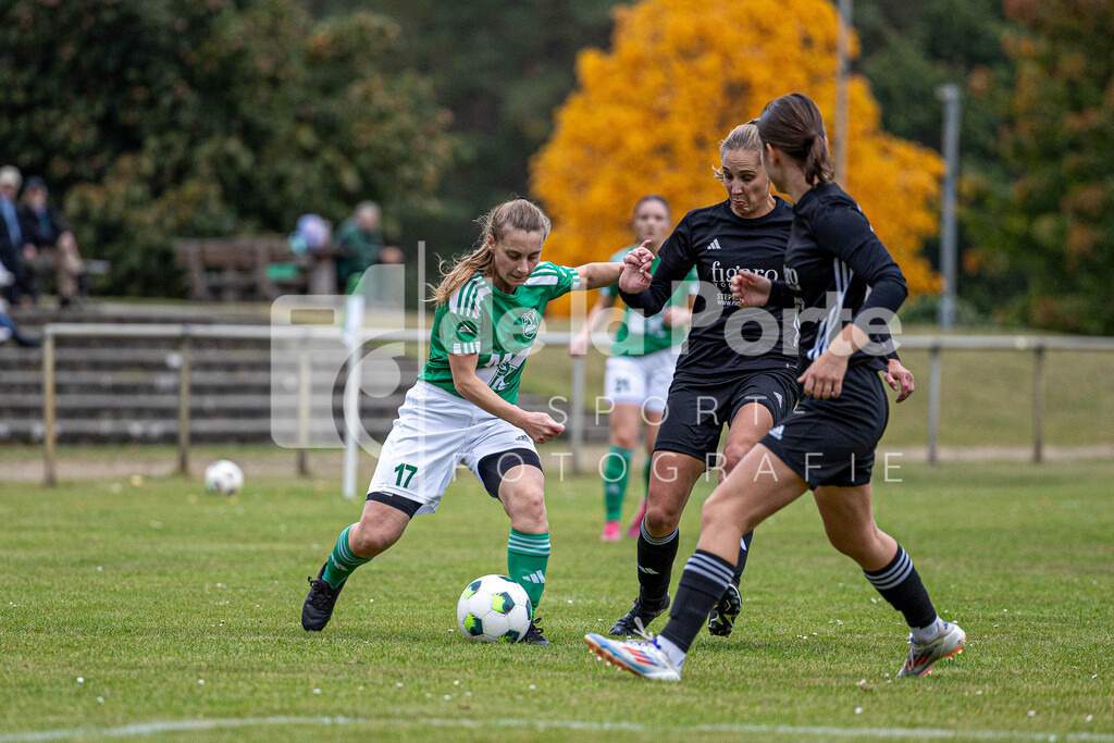 Union Bevensen Frauen - Gerstenkorn_ Sarah vs SG Dannenberg 111025 dlP | immodelaporte-sportfotos - Realisiert mit Pictrs.com