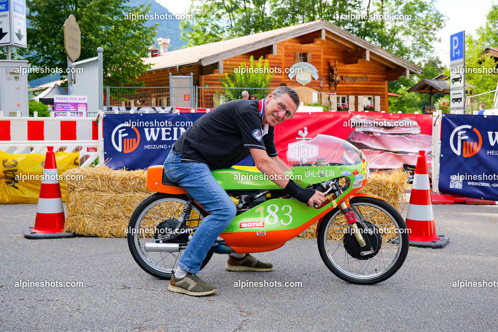 P1014644 | Erleben Sie atemberaubende, hochqualitative Fotos Ihrer Fahrt entlang der malerischen Alpenstraßen. Besuchen Sie alpineshots.com, um professionelle Aufnahmen Ihrer unvergesslichen Reise zu finden und zu kaufen - Realisiert mit Pictrs.com