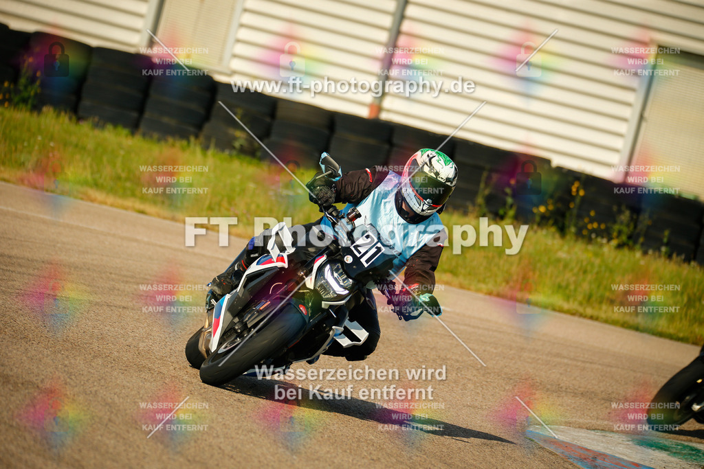 _MOT5540 | Hier findet Ihr Bilder von Touristenfahrten auf der Nürburgring Nordschleife oder von anderen Veranstaltungen die ich besucht habe. Viel Spass beim Durch Schauen 