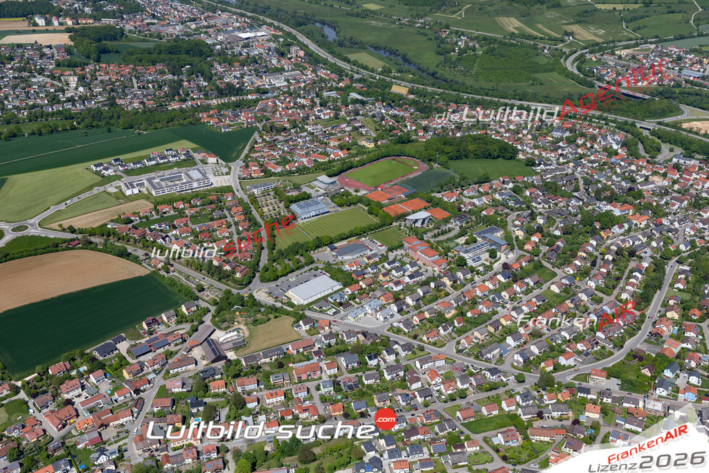 Das Luftbild der Stadt Lappersdorf wurde 2021 vom Flugzeug heraus erstellt (keine Drohne) Aufnahmehöhe ca.450 Meter- hohe Bildauflösung und Druck-Qualität garantiert!