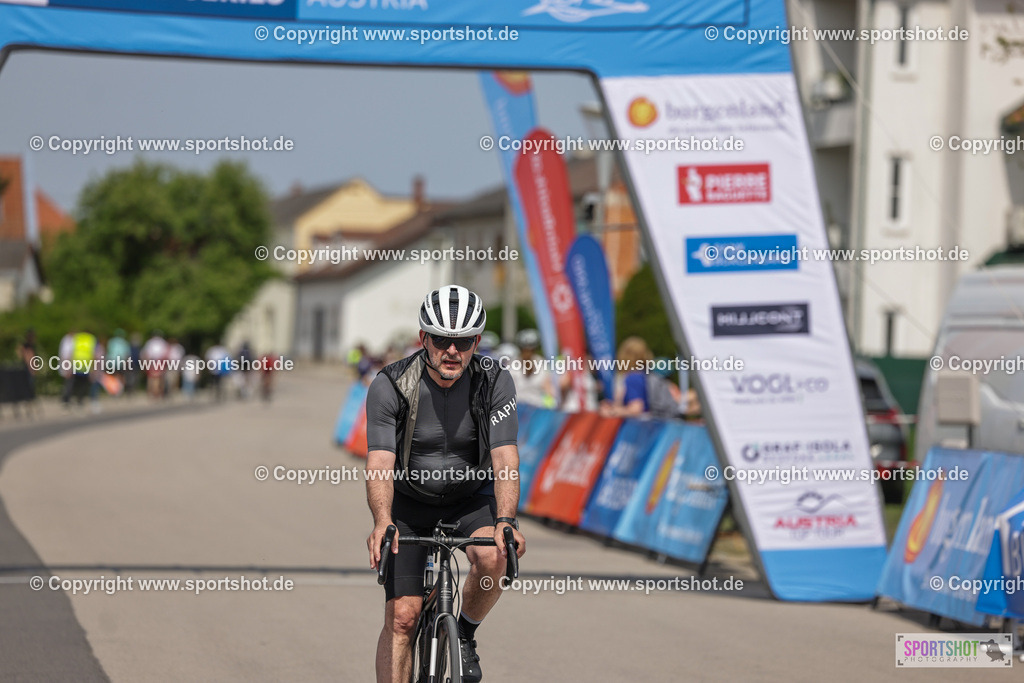 VJ__9647 | Neusiedlersee Radmarathon 2026@sportshot_your_pictrs #yourpictures#roadtowm2029 #nrm #neusiedlerseeradmarathon #neusiedlersee #neusiedlerseetourismus #burgenland #mörbisch #nrm26 #burgenlandtourismus #voglundco #poweredbyburgenlandtourismus #radsport #rad #marathon #ucigranfondo #visitburgenland #ucigranfondoworldseries