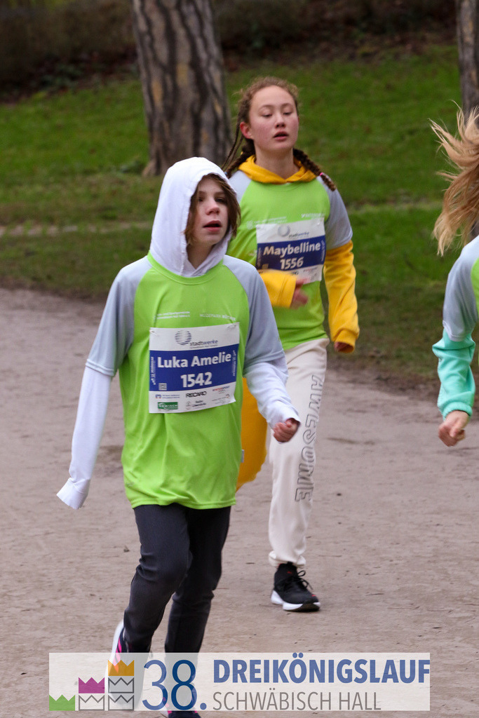 1700m Stadtwerke Jugendlauf | 3 Koenigslauf 2024 1700m Stadtwerke Jugendlauf - Realisiert mit Pictrs.com